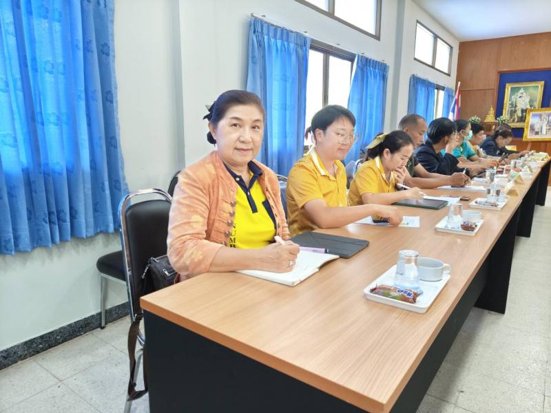 8. การประชุมหัวหน้าส่วนราชการ ทุกส่วน ,หัวหน้าหน่วยงานรัฐวิสาหกิจ ,ผู้บริหารสถานศึกษา ,หัวหน้าอุทยานแห่งชาติคลองวังเจ้า 