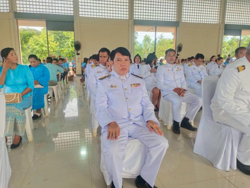 36. ร่วมพิธีถวายเครื่องราชสักการะ วางพานพุ่ม จุดเทียนถวายพระพรชัยมงคล วันแม่แห่งชาติ วันที่ 12 สิงหาคม 2568