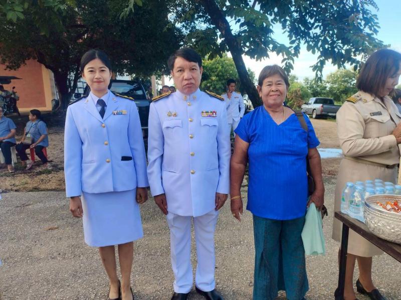 38. ร่วมพิธีถวายเครื่องราชสักการะ วางพานพุ่ม จุดเทียนถวายพระพรชัยมงคล วันแม่แห่งชาติ วันที่ 12 สิงหาคม 2568