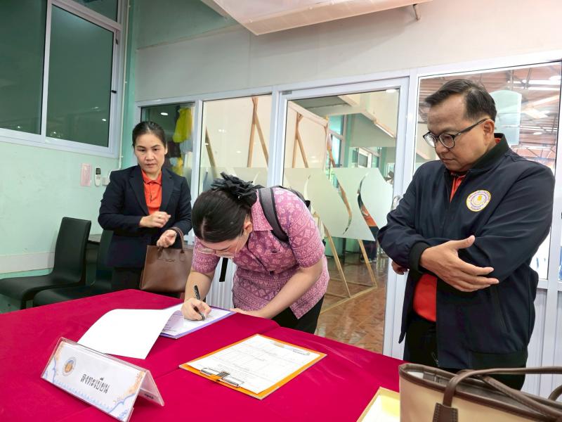 1. การนำเสนอผลงานการคัดเลือกรางวัลสถานศึกษาที่มีผลงาน/วิธีปฏิบัติที่เป็นเลิศ (Best Practice) วันที่ 14 สิงหาคม 2568