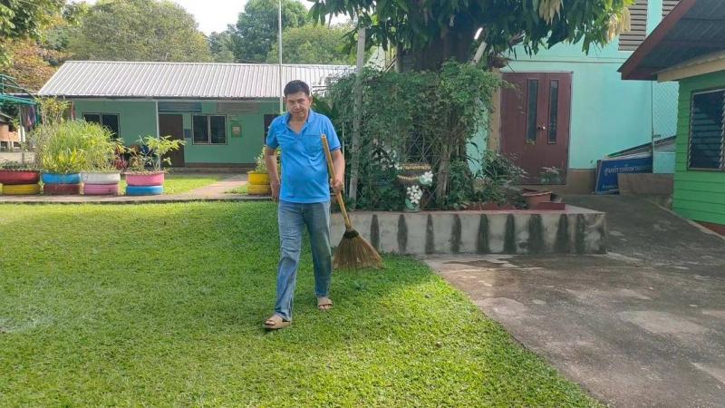 8. ประชาสัมพันธ์ข่าวสาร สกร.ระดับอำเภอโกสัมพีนคร เพื่อบริการประชาชน