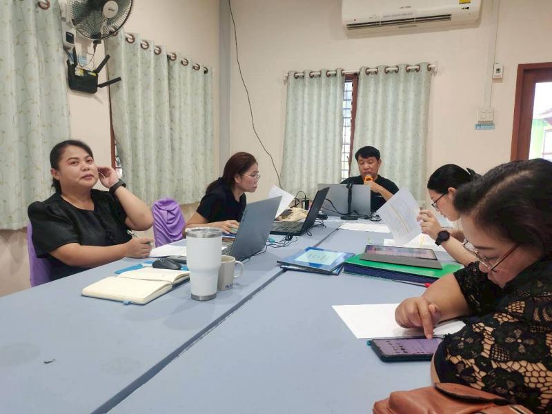 7. เข้าร่วมการประชุมการวางแผนเชิงกลยุทธ์ที่ใช้ประเมิน โดย SWOT วันที่ 14 พฤศจิกายน 2568