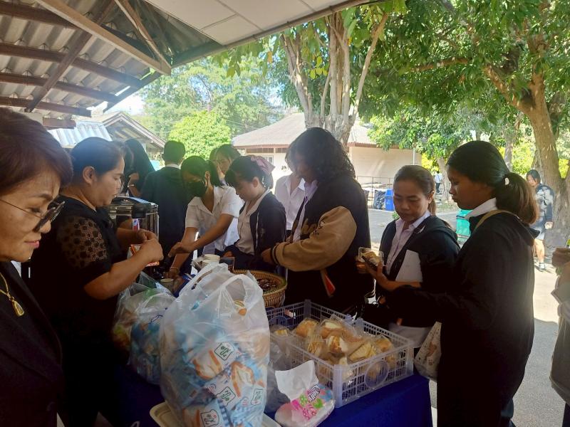 9. จัดการเรียนการสอนกลุ่มรายวิชาภาษาไทย จัดการเรียนรู้เรื่องสู้ภัยธรรมชาติ อุทกภัย 