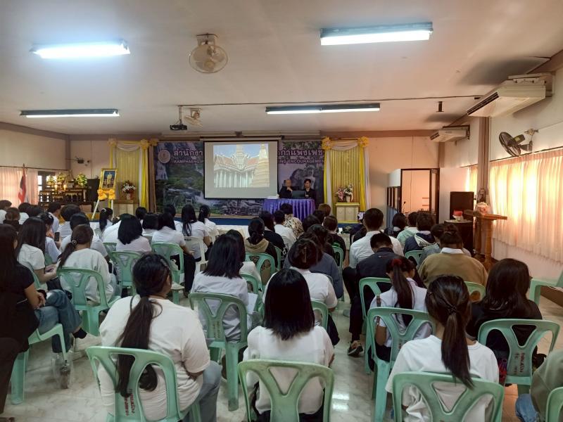 11. จัดการเรียนการสอนกลุ่มรายวิชาภาษาไทย จัดการเรียนรู้เรื่องสู้ภัยธรรมชาติ อุทกภัย 