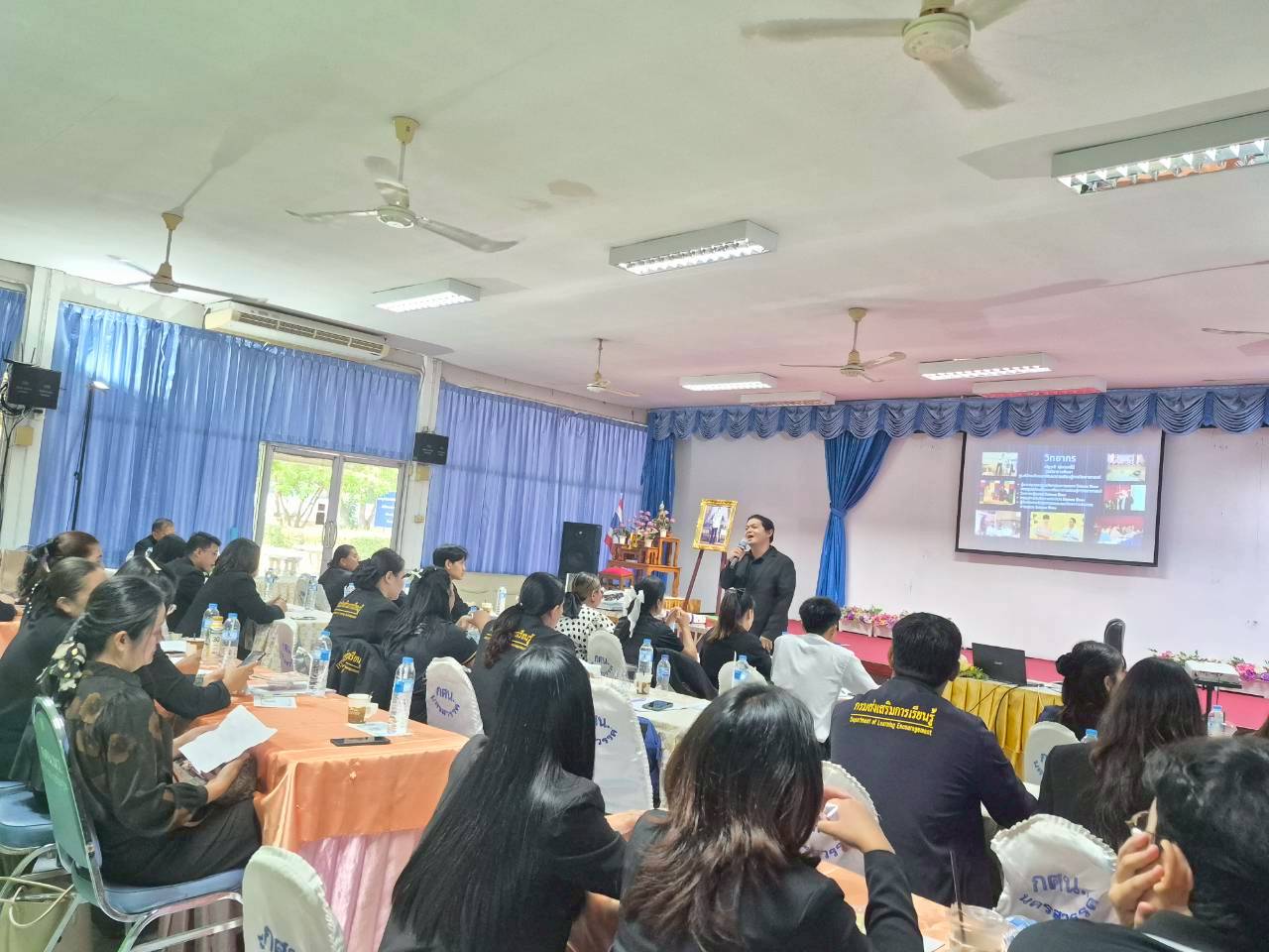 ส่งเสริมให้เกิดการบูรณาการความร่วมมือในการขับเคลื่อนการขจัดความยากจนและพัฒนาคนทุกช่วงวัยอย่างยั่งยืน วันที่ 19 มีนาคม 2569