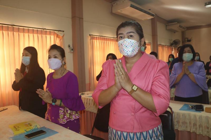 4. โครงการพัฒนาเพิ่มประสิทธิภาพการบริหารจัดการด้านการเงิน การบัญชีและพัสดุ แก่ครู และบุคลากรผู้ปฏิบัติงานที่สนับสนุนการจัดการศึกษาขั้นพื้นฐาน 