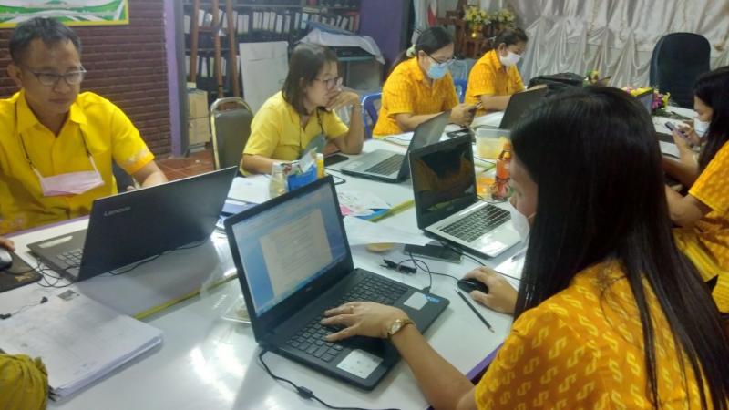 10. จัดทำแผนการจัดกระบวนการเรียนรู้ ประจำภาคเรียนที่  ๑  ปีการศึกษา  ๒๕๖๕  ขึ้น ระหว่างวันที่  ๖-๗  มิถุนายน  ๒๕๖๕                  