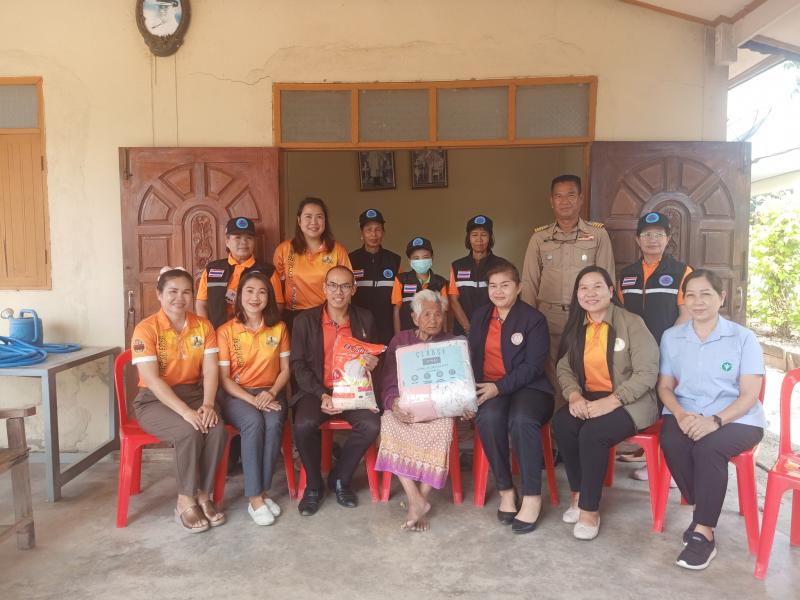 1. เยี่ยมเยียนผู้สูงอายุ ที่มีอายุ 100 ปีขึ้นไป ในช่วงเทศกาลสงกรานต์ พ.ศ. 2568