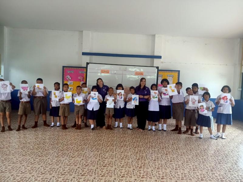 4. โครงการส่งเสริมการอ่าน ห้องสมุดเคลื่อนที่