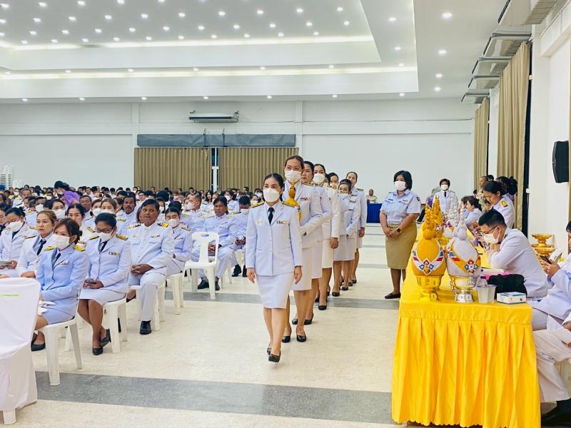 6. เข้าร่วมกิจกรรมเนื่องในวันเฉลิมพระเกียรติสมเด็จพระนางเจ้าฯ พระบรมราชินีเนื่องในโอกาสวันเฉลิมพระชนพรรษา 3 มิถุนายน 2568 เวลา7.30 น. ร่วมพิธีเจริญพระพุทรมนต์และทำบุญตักบาตรข้าวสารอาหารแห้งถวายพระราชกุศล และเข้าร่วมกิจกรรมพิธีถวายพระพรชัยมงคล