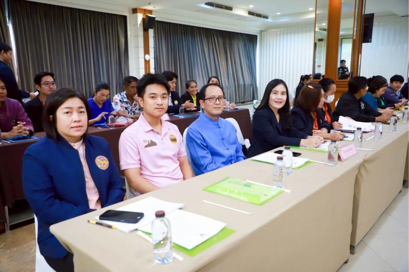 4. เข้าร่วมการประชุมเชิงปฏิบัติการบูรณาการสร้างพลเมืองคุณภาพ 