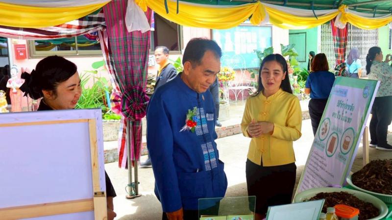 3. เข้าร่วมการประเมินสถานศึกษาพอเพียงเป็นศูนย์การเรียนรู้ตามหลักปรัชญาของเศรษฐกิจพอเพียงด้านการศึกษาของ สกร.ระดับอำเภอคลองขลุง ประจำปีงบประมาณ 2568