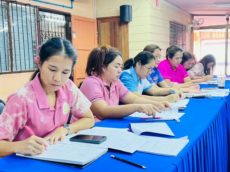 2. ประชุมประจำเดือน ครู บุคลากร สกร.ระดับอำเภอขาณุวรลักษบุรี ประจำเดือนกันยายน  ประจำปี 2568 ครั้งที่ 9/ 2568 