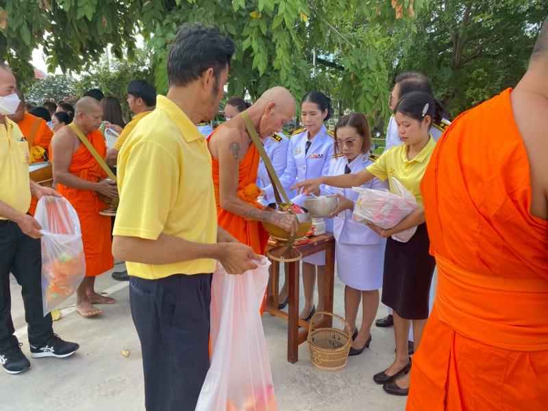 4. เข้าร่วมกิจกรรมน้อมรำลึกในพระมหากรุณาธิคุณ  เนื่องในวันนวมินทรมหาราช วันคล้ายวันสวรรคต พระบาทสมเด็จพระบรมชนกาธิเบศร มหาภูมิพลอดุลยเดชมหาราช บรมนาถบพิตร 