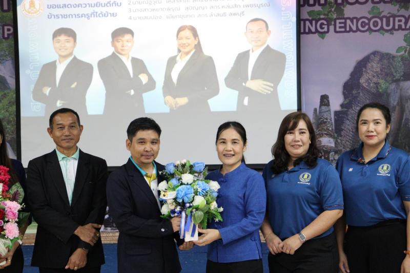 10. เข้าร่วมโครงการประชุมชี้แจงรับมอบนโยบาย จุดเน้นและแนวทางการดำเนินงานของสำนักงานส่งเสริมการเรียนรู้ประจำจังหวัดกำแพงเพชร 