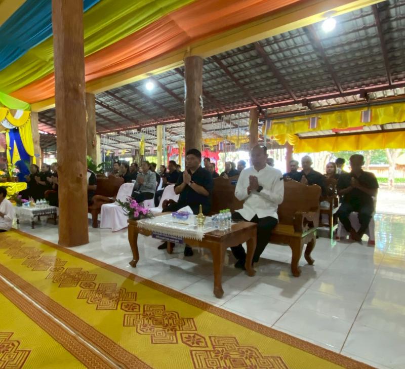 9. เข้าร่วมกิจกรรมทำบุญตักบาตรและรับบริจาคเพื่อช่วยเหลือผู้ด้อยโอกาส ครั้งที่ 10 ประจำปี 2568