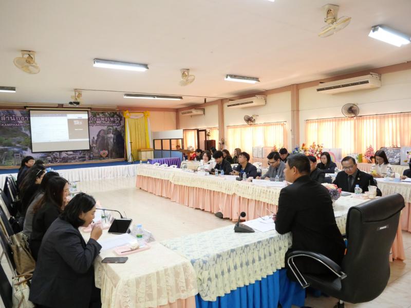 2. เข้าร่วมประชุมประจำเดือนผู้บริหารการศึกษา ผู้บริหารสถานศึกษา ข้าราชการครูและบุคลากรทางการศึกษา พนักงานราชการและบุคลากรในสังกัด ครั้งที่ 11/2568