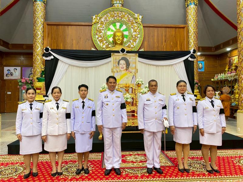 3. เข้าร่วมในพิธีบำเพ็ญกุศลทักษิณานุประทานอุทิศถวายพระราชกุศล เมื่อเสด็จสวรรคตครบปัญญาสมวาร (50 วัน) 