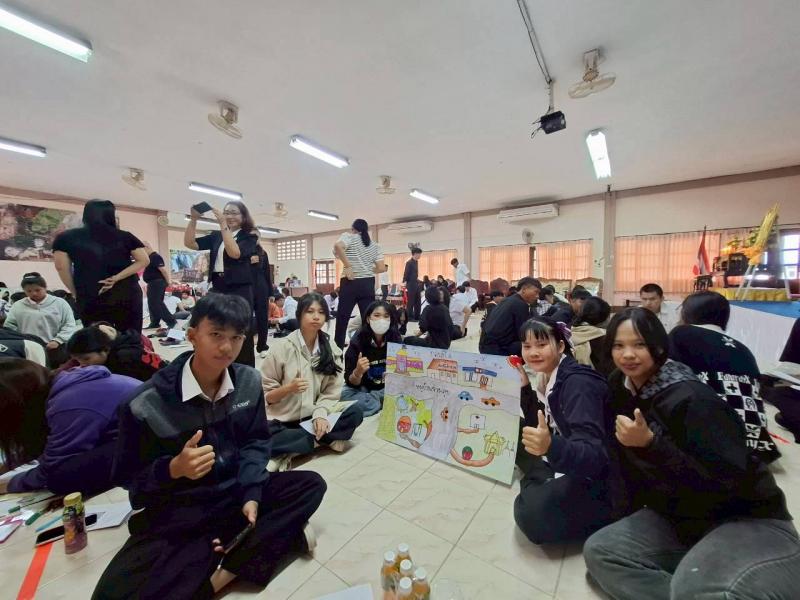 18.  เข้าร่วมโครงการเรียนรู้ตามรอยพระยุคลบาท เฟส 2