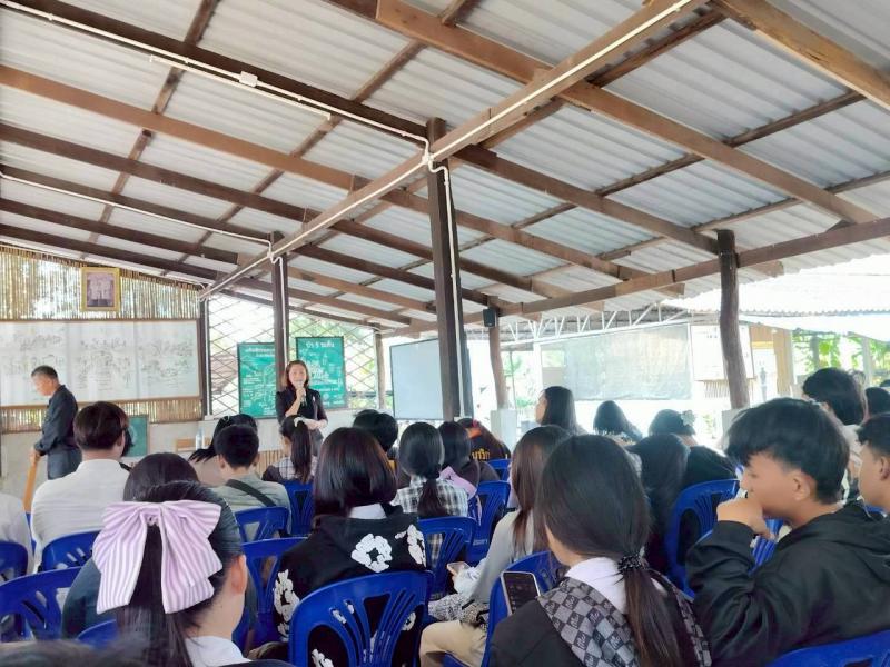 3.  เข้าร่วมโครงการเรียนรู้ตามรอยพระยุคลบาท เฟส 2