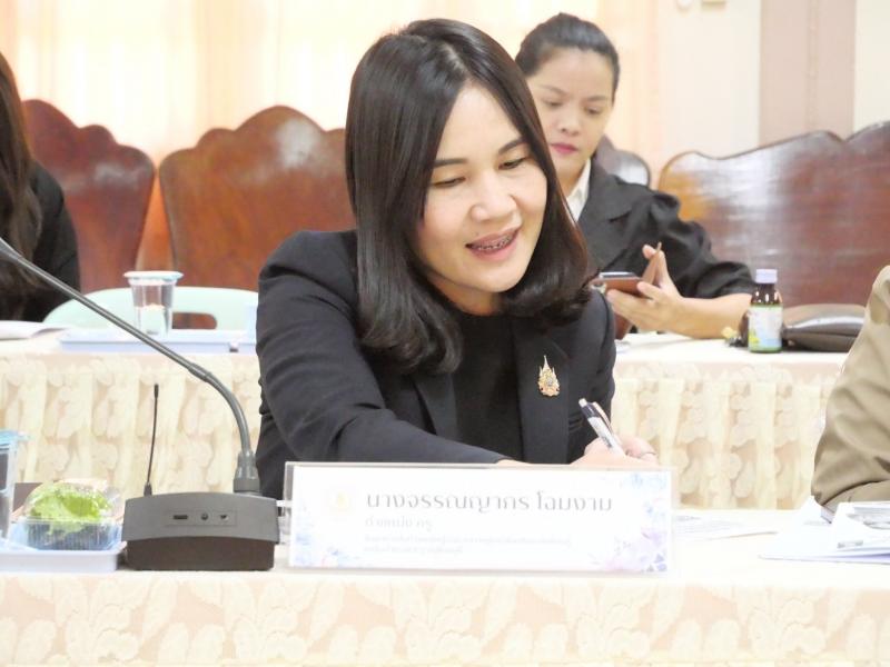 2. เข้าร่วมประชุมประจำเดือนผู้บริหารการศึกษา ผู้บริหารสถานศึกษา ข้าราชการครูและบุคลากรทางการศึกษา พนักงานราชการและบุคลากรในสังกัด ครั้งที่ 12/2568