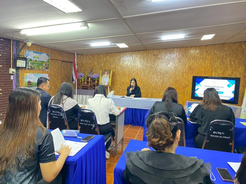 4. ประชุมประจำเดือน  ครู บุคลากร ศูนย์ส่งเสริมการเรียนรู้ระดับอำเภอขาณุวรลักษบุรี ประจำเดือนธันวาคม  ประจำปี 2568 ครั้งที่ 12/2568