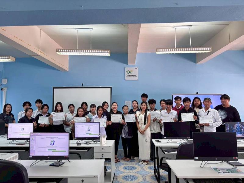 1. เข้าร่วมโครงการส่งเสริมและพัฒนาทักษะความรู้เพื่อขับเคลื่อนและยกระดับกำลังคนดิจิทัลประจำอำเภอ