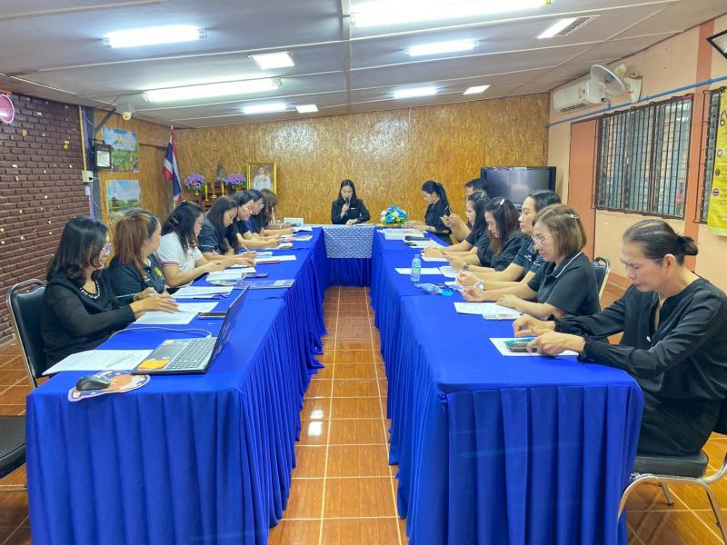 8. ประชุมประจำเดือน ครู บุคลากร ศูนย์ส่งเสริมการเรียนรู้ระดับอำเภอขาณุวรลักษบุรี ประจำเดือนมกราคม ครั้งที่ 1/2569