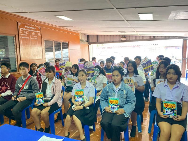 3. อบรมให้ความรู้รณรงค์การเลือกตั้งเกี่ยวกับการออกไปใช้สิทธิเลือกตั้งและลงพื้นที่ 
