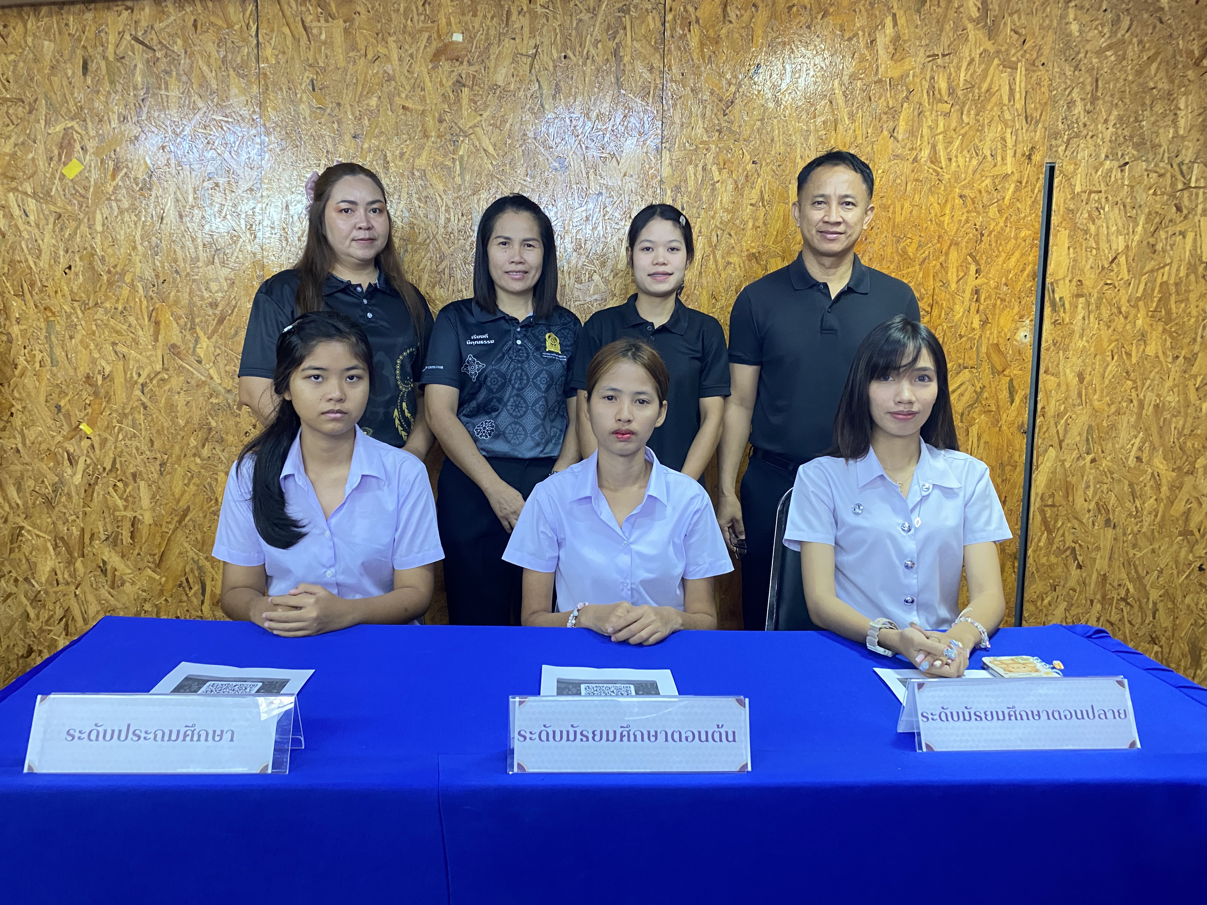 เข้าร่วมการแข่งขันตอบคำถามหนังสือพระราชนิพนธ์ สมเด็จพระกนิษฐาธิราชเจ้า กรมสมเด็จ    พระเทพรัตนราชสุดาฯ สยามบรมราชกุมารี (ระดับจังหวัด)