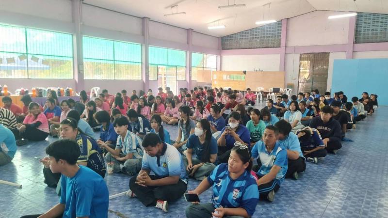 6. โครงการแข่งขันกีฬา ศูนย์ส่งเสริม การเรียนรู้ระดับอำเภอขาณุวรลักษบุรี  ต้านยาเสพติด