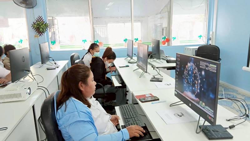 2. โครงการการเรียนรู้การใช้คอมพิวเตอร์เบื้องต้น