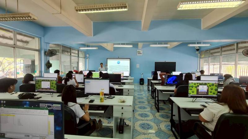 14. โครงการการเรียนรู้การใช้คอมพิวเตอร์เบื้องต้น