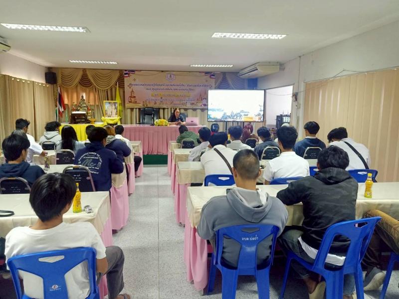 3. โครงการพัฒนาผู้เรียนเพื่อการเรียนรู้ประวัติศาสตร์ และบุญคุณของพระมหากษัตริย์ไทย รุ่นที่ 2