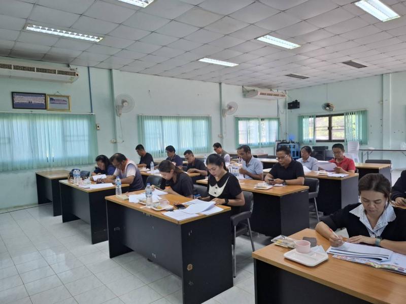 4. เข้าร่วมประชุมคณะกรรมการพัฒนาท้องถิ่น องค์การบริหารส่วนตำบลวังชะพลู เพื่อพิจารณาร่างแผนพัฒนาท้องถิ่น (พ.ศ. 2566-2570) เพิ่มเติม ครั้งที่ 2/2569 