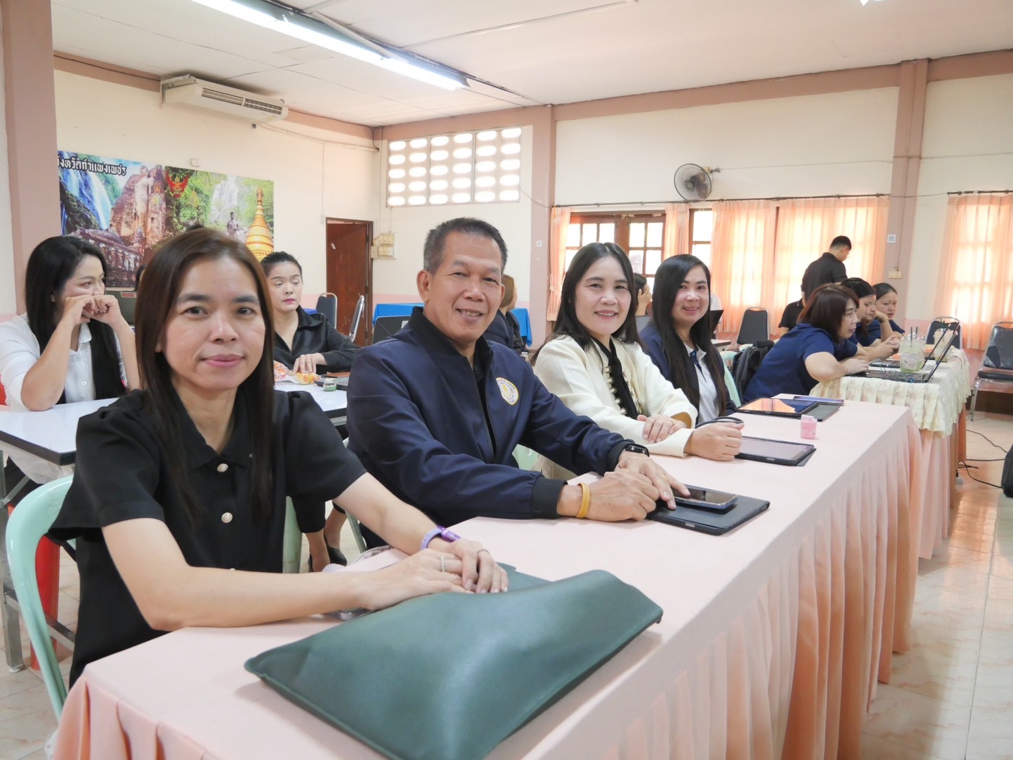เข้าร่วมโครงการพัฒนาทักษะดิจิทัลเพื่อการเรียนรู้ตลอดชีวิต (Digital Literacy) ผ่านแพลตฟอร์ม DOLEdemy สำหรับ บุคลากร สกร.ประจำจังหวัดกำแพงเพชร ประจำปีงบประมาณ พ.ศ. 2569
