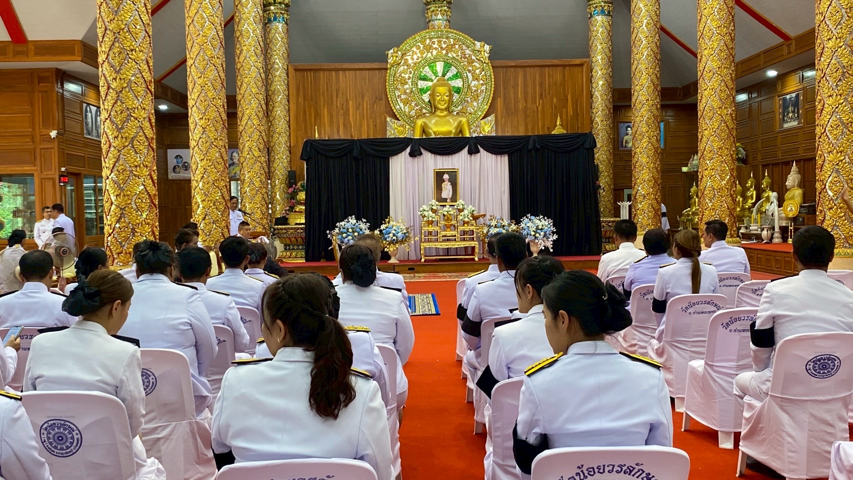 เข้าร่วมพิธีบำเพ็ญกุศลสัตตมวาร ( 7 วัน)  เพื่ออุทิศถวายสมเด็จพระเจ้าลูกเธอ เจ้าฟ้าพัชรกิติยาภา นเรนทิราเทพยวดี กรมหลวงราชสาริณีสิริพัชร มหาวัชรราชธิดา