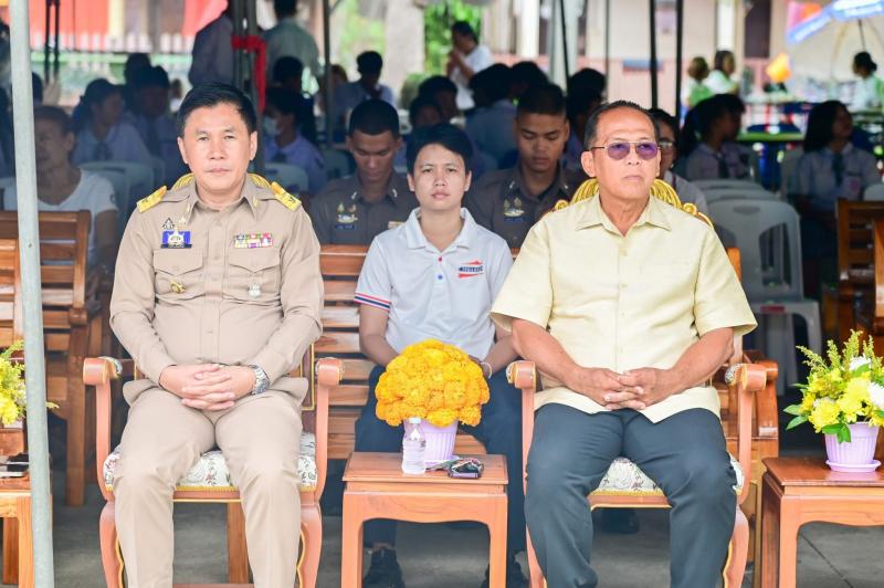 6.  เข้าร่วมโครงการหล่อเทียนพรรษา ประจำปีงบประมาณ พ.ศ. 2569