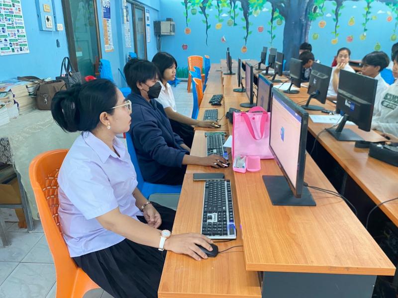 16. โครงการเรียนรู้การใช้คอมพิวเตอร์เบื้องต้น และรู้เท่าทันสื่อดิจิทัล