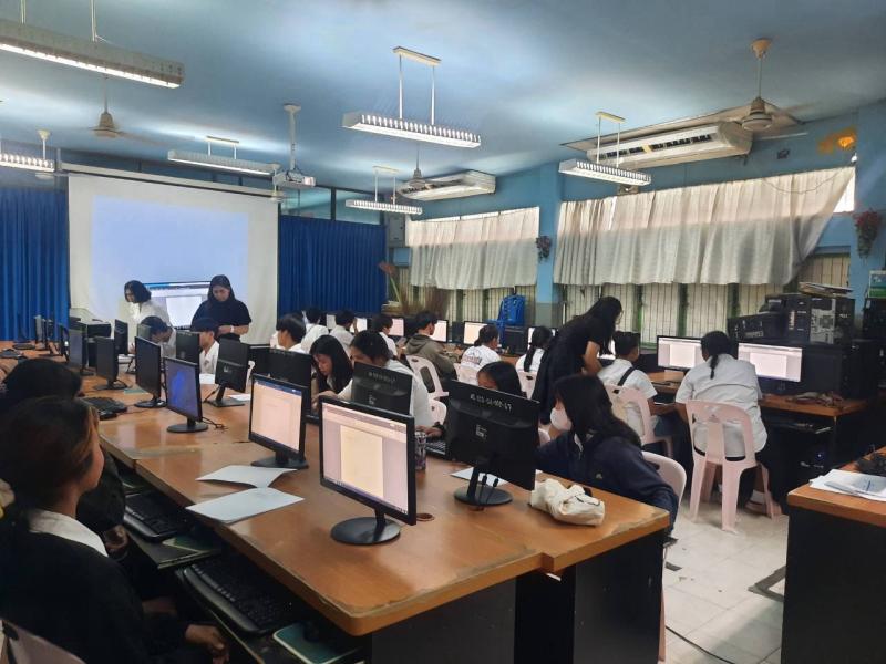 1. โครงการเรียนรู้การใช้คอมพิวเตอร์เบื้องต้น และรู้เท่าทันสื่อดิจิทัล