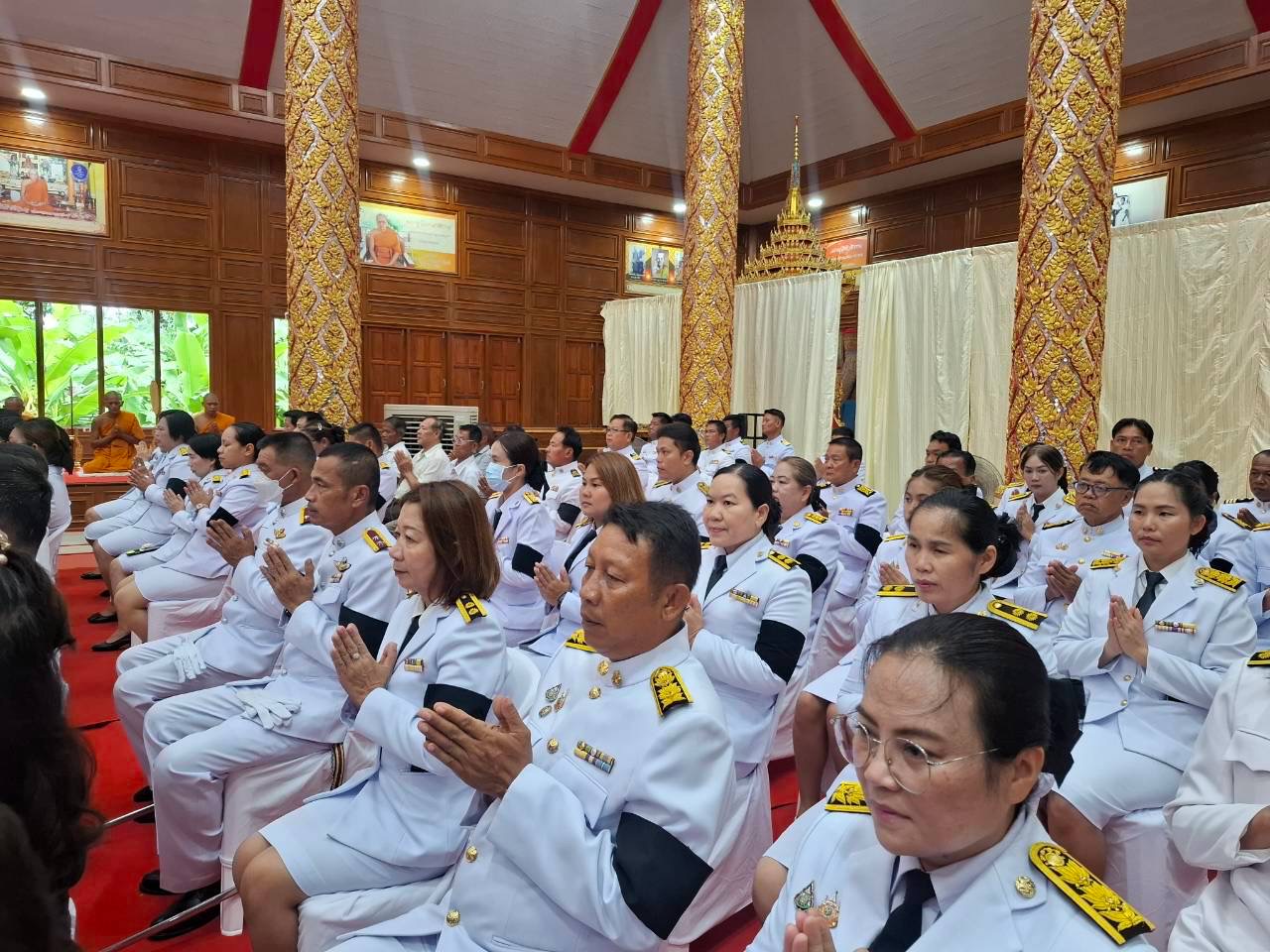 เข้าร่วมพิธีบำเพ็ญกุศล ทำบุญตักบาตร ข้าวสารอาหารแห้ง ในวาระครบ 50 วัน (ปัญญาสมวาร