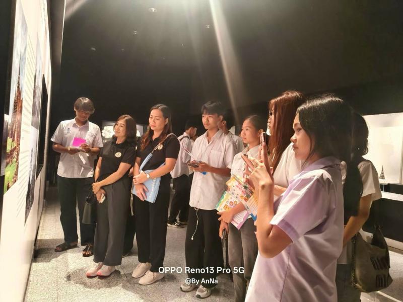 14. โครงการพัฒนาผู้เรียนเพื่อการเรียนรู้ประวัติศาสตร์ชาติไทย และบุญคุณของพระมหากษัตริย์ไทย  (กิจกรรมพัฒนาผู้เรียน) ระยะที่ 2 