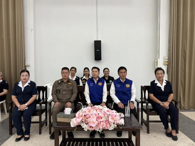 1. เข้าร่วมพิธีมอบถุงยังชีพ ชุดธารน้ำใจสภากาชาดไทย จากสำนักงานบรรเทา และประชานามัยพิทักษ์ สภากาชาดไทย 