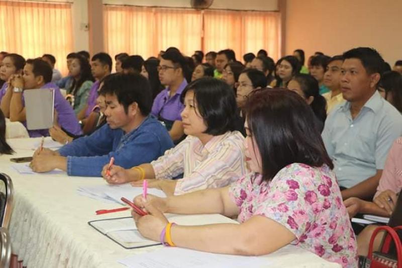 3. โครงการพัฒนาบุคลากร เรื่องการสร้างชุมชนแห่งการเรียนรู้ทางวิชาชีพ (PLC) ประจำปีงบประมาณ 2562 ระยะที่ 2 ครั้งที่ 1