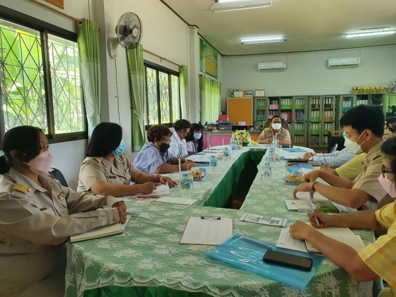 4. ประชุม 4 ฝ่าย เพื่อเตรียมความพร้อมในการเปิดภาคเรียนที่ 2 ปีการศึกษา 2564