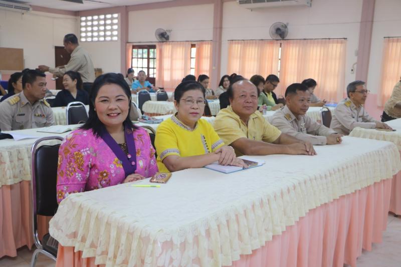 12. โครงการพัฒนาบุคลากรด้านการนิเทศภายในของสถานศึกษา กศน.กำแพงเพชร