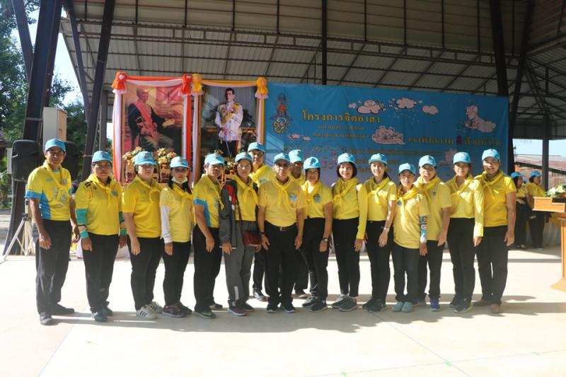 1. กศน.กำแพงเพชร ร่วมกิจกรรมจิตอาสาพัฒนาปรับภูมิทัศน์ ทำความสะอาด ศาสนสถาน ถวายพระราชกุศลและน้อมรำลึก เนื่องในโอกาสวันคล้ายวันพระ