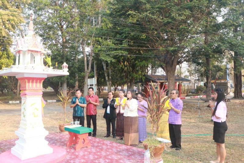 9. ฤกษ์ดีปีใหม่ พุทธศักราช 2563 กศน.จังหวัดกำแพงเพชรทำบุญปีใหม่