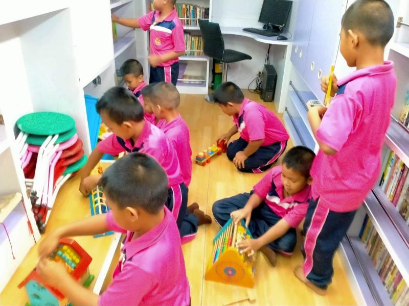 5. กิจกรรม​ส่งเสริมการอ่านโรงเรียน​บ้านไตรตรึงษ์