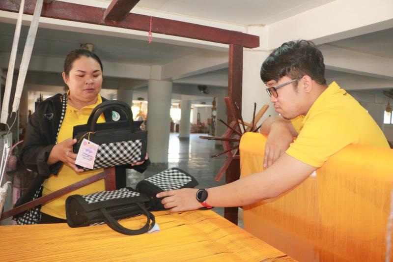 8. กศน.กำแพงเพชร นิเทศติดตามกิจกรรมกลุ่มอาชีพ กศน.อ.เมืองกำแพงเพชร